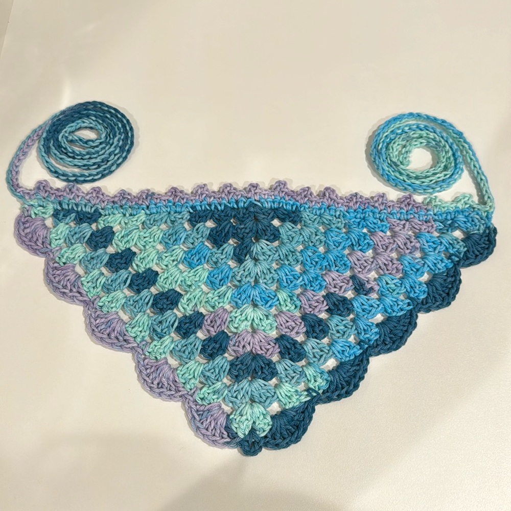 - 🌸 Handmade Crochet Bandana 🌸